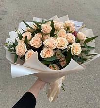 Букет Кремовые розы Латте в Чермозе