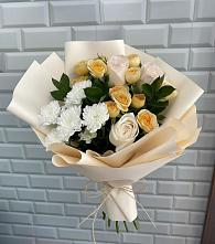 Букет цветов из:  Розы и Хризантемы в Чермозе