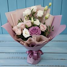 Букет цветов из:  Розы и Лизиантусы #REPLACE_PRED# Чермозе