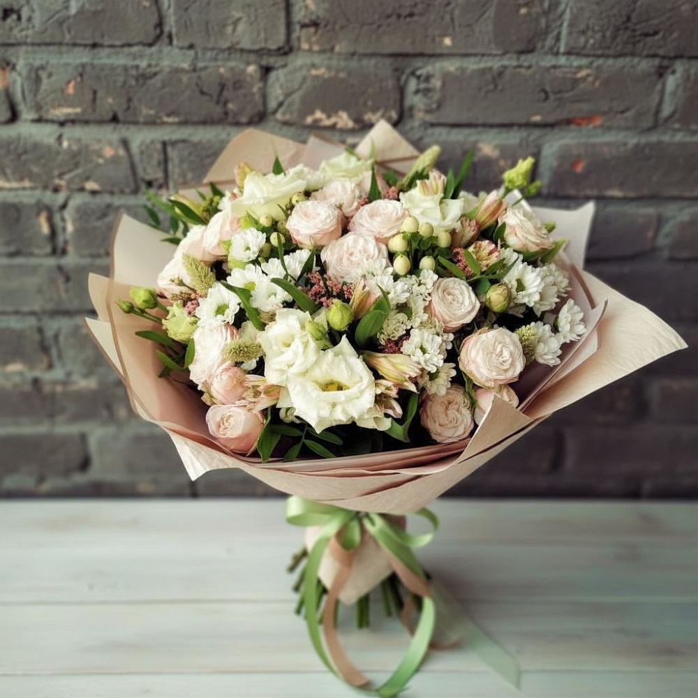 Букет цветов из: Альстромерии, Розы и Хризантемы в Чермозе