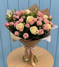 Букет цветов из:  Розы в Чермозе