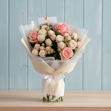 Букет цветов из:  Розы в Чермозе
