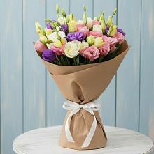 Букет цветов из:  Лизиантусы #REPLACE_PRED# Чермозе