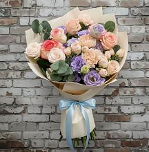 Букет цветов из:  Розы, Лизиантусы и Гвоздики в Чермозе