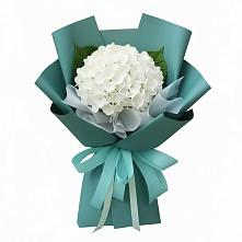 Букет цветов из:  Гортензия в Чермозе